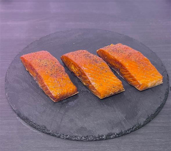 🍣🍣 JA TAK VARMRØGET LAKS 🍣🍣